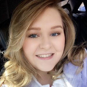 Meet your Posher, Destiny